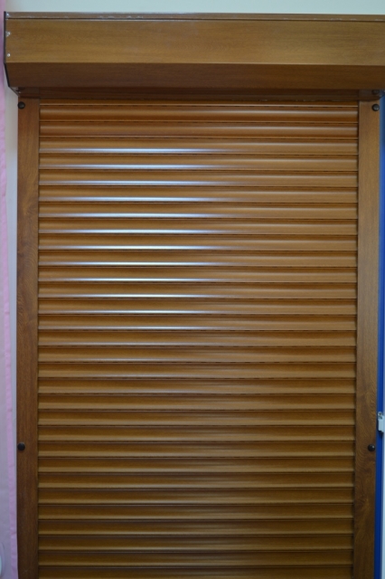 rulouri aplicate aluminiu